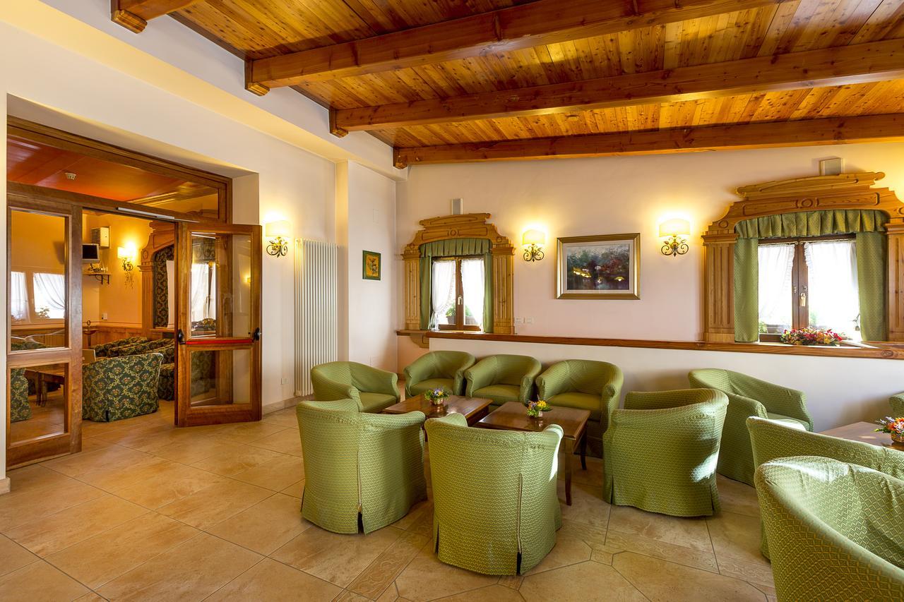 Hotel Trieste Roccaraso Εξωτερικό φωτογραφία